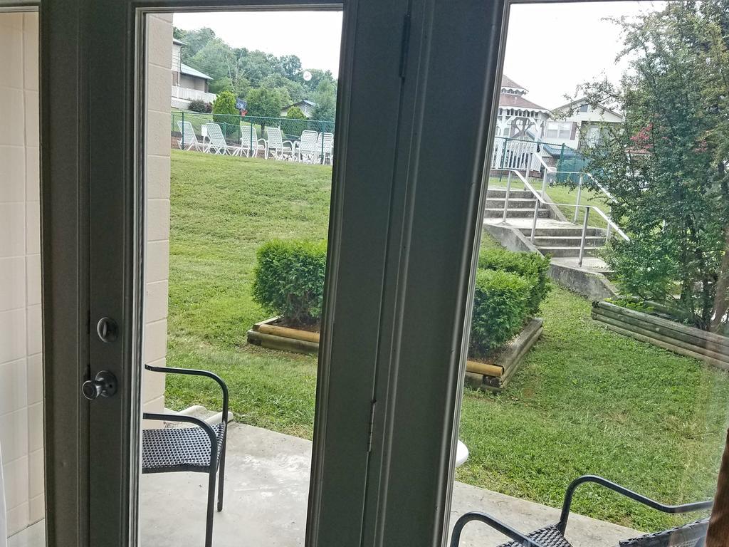 高山小屋及套房酒店 库克维尔 外观 照片